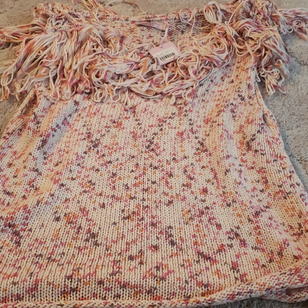 Sleeveless sweater